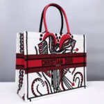 LARGE DIOR BOOK TOTE - Image 7