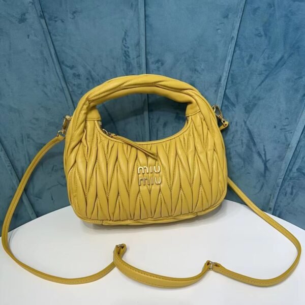 Wander Matelassé Nappa Hobo Bag - Image 3