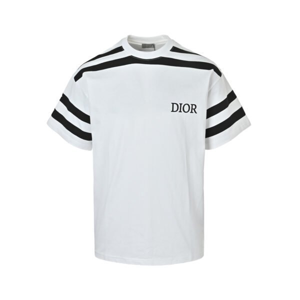 High Quality Dior T-shirt - Image 5