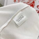 Gucci Graphic Logo Print White Cotton Crew Neck T-Shirt - Image 5