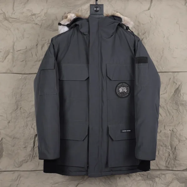 Canada Goose DownJacket - Image 2