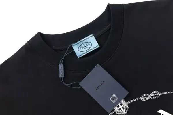 Prada T-shirt - Image 6