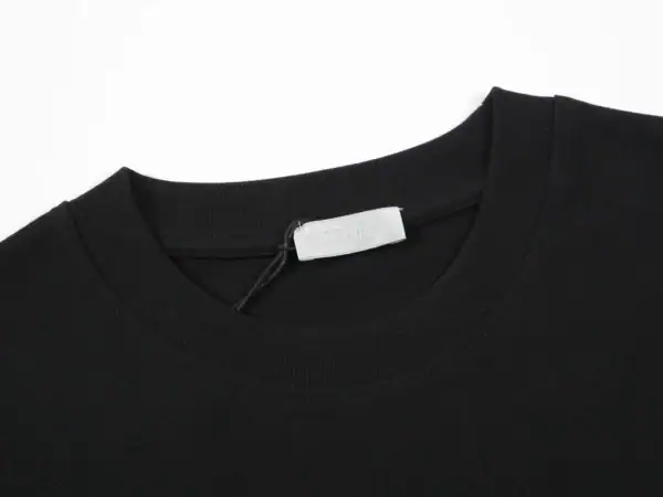 High Quality Dior T-shirt - Image 6