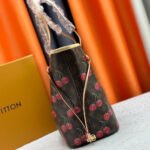LV x TM Neverfull MM - Image 4