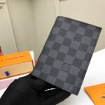 LV PASSPORT COVER - Image 4