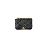 CHANEL FLAP - Image 3
