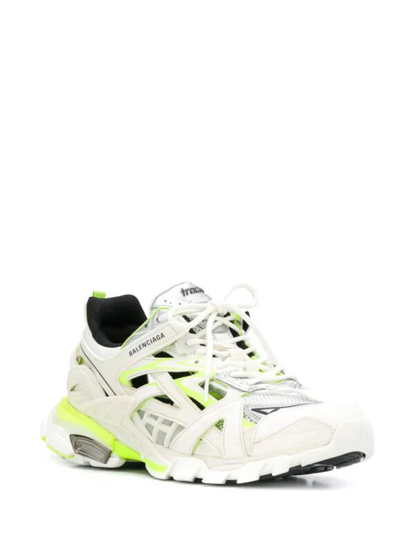 TRACK - Image 5