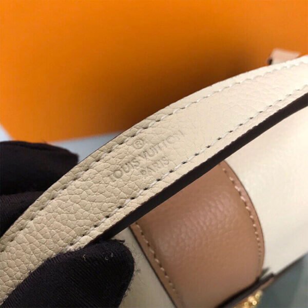LV Clapton Backpack - Image 7