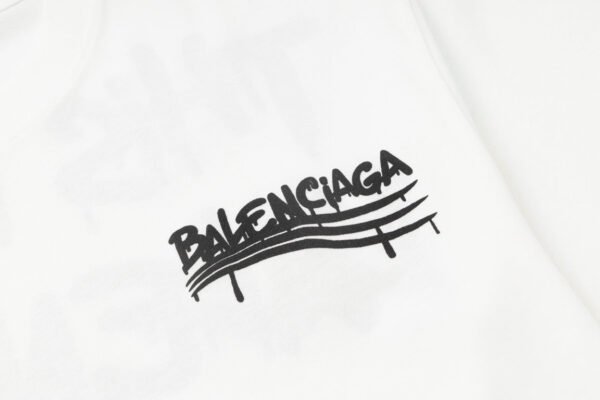 Best Balenciaga T-shirt - Image 5