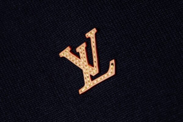 Best LV Hoodies - Image 7