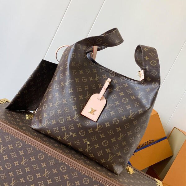 LV Atlantis GM(HIGH-END GRADE) - Image 3