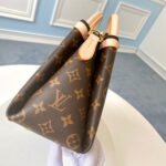 Louis Vuitton SOUFFLOT BB - Image 7