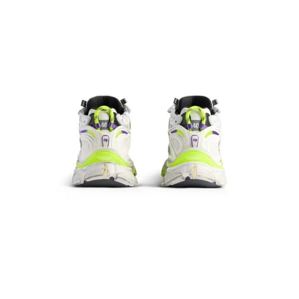 RUNNER - Image 6