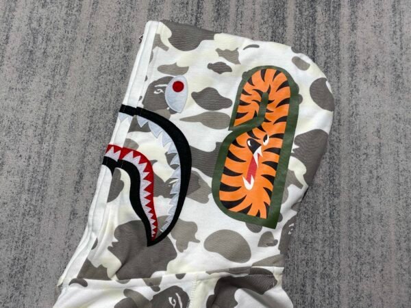 BP-Hoodie - Image 7
