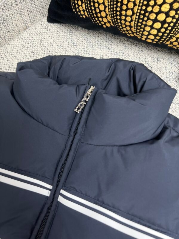 Gucci DownJacket - Image 5