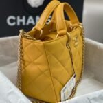 CHANEL SHOPPING BAG - Image 7