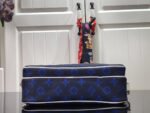 Top rated LV Bag - Image 6