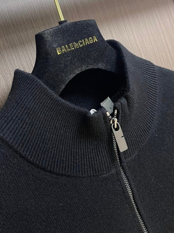 Best Burberry Hoodie - Image 7