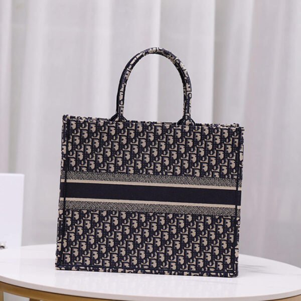 LARGE DIOR BOOK TOTE - Image 5