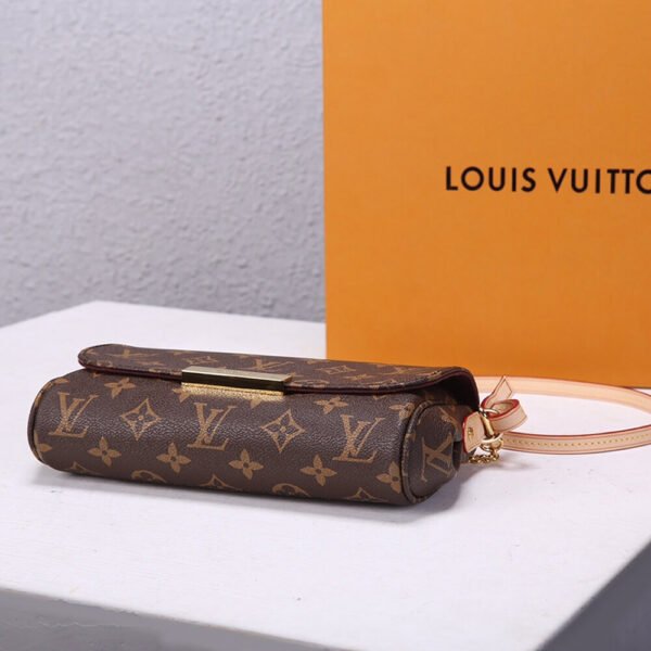 Louis Vuitton Favorite MM - Image 6
