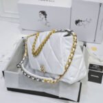 CHANEL 19 MAXI HANDBAG - Image 4
