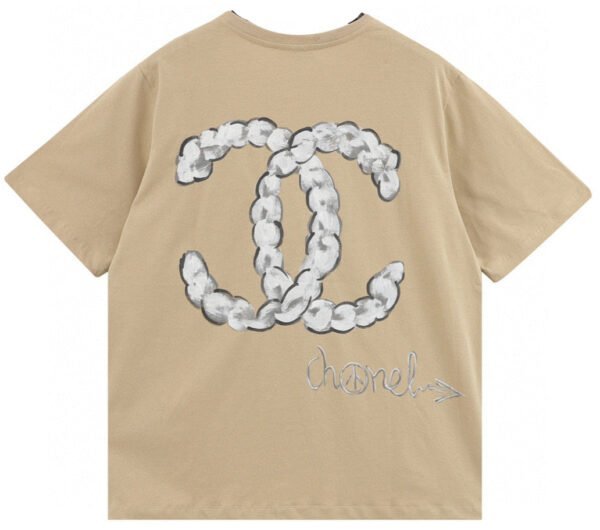Best Chanel T-shirt - Image 5