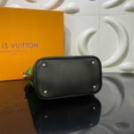 Louis Vuitton CRUISER GM - Image 6