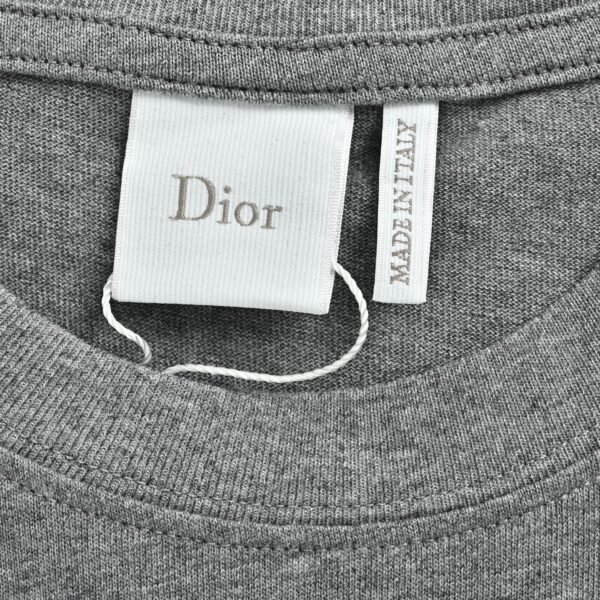High Quality Dior T-shirt - Image 6