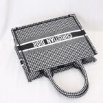 SMALL DIOR BOOK TOTE - Image 8