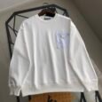 2025 Autumn/Winter New Classic Iron Logo Pocket Crewneck Sweatshirt – High-End Quality & Timeless Design