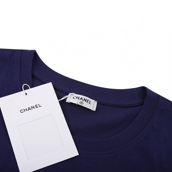 Best Chanel T-shirt - Image 5