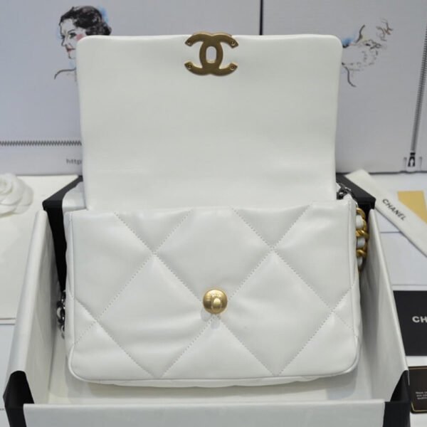 CHANEL 19 HANDBAG - Image 7