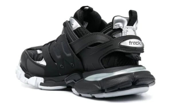 TRACK - Image 5