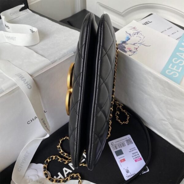 CHANEL BAGUETTE BAG - Image 6
