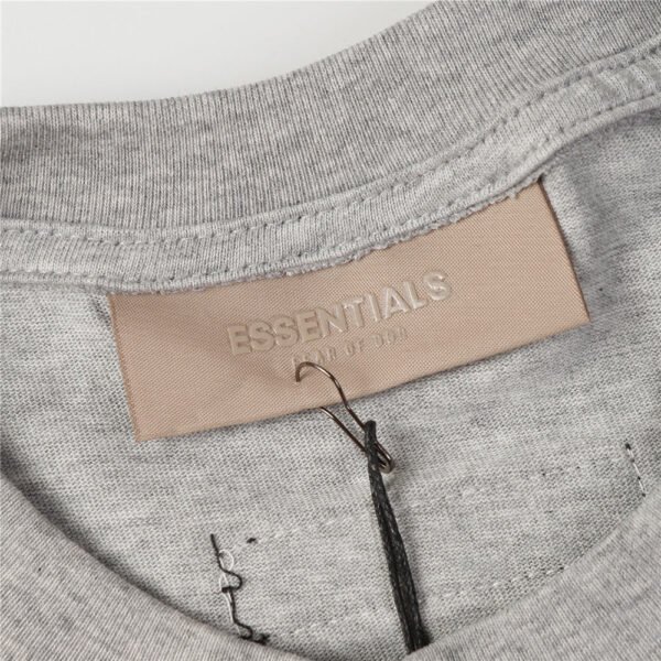 T-shirt Essentials - Image 7