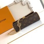 LV Pochette Camille - Image 6