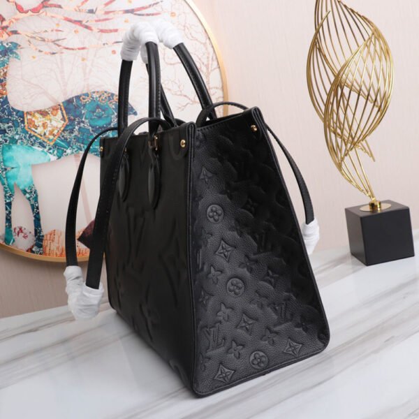 LV ONTHEGO MM - Image 5