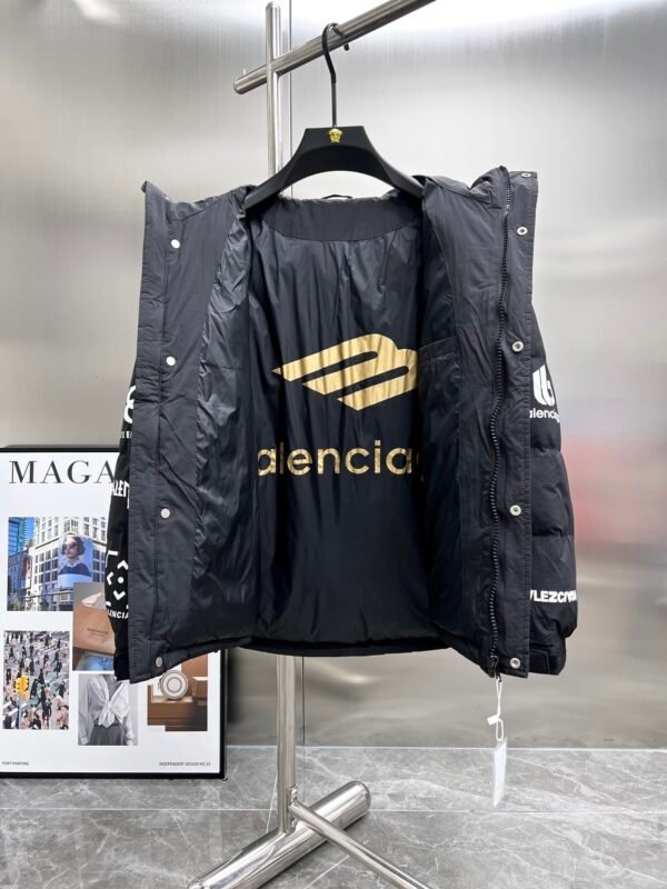 Balenciaga DownJacket - Image 3