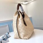 Louis Vuitton CARMEL - Image 7