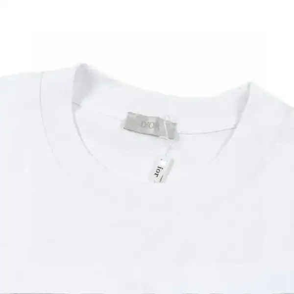 High Quality Dior T-shirt - Image 5