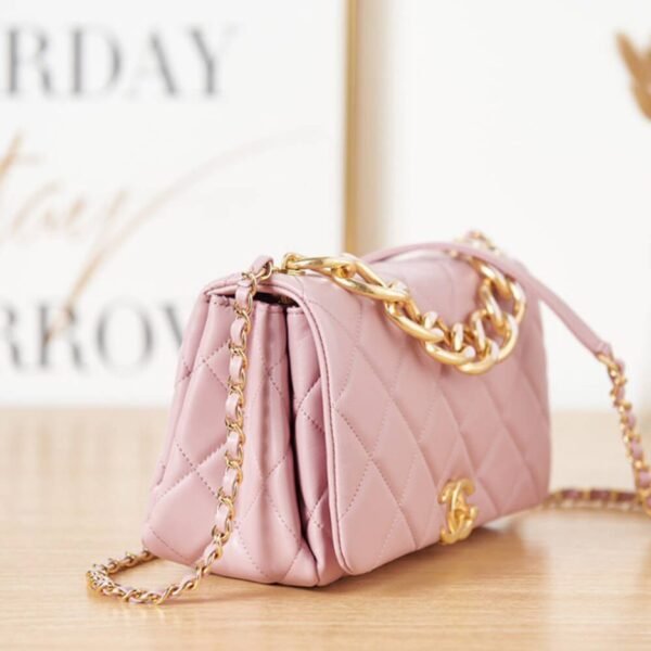 CHANEL FLAP - Image 4
