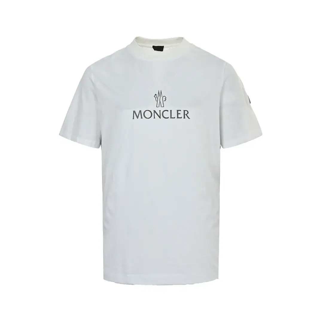 8a073f8ac02ee40eca40d0082e5acf1c.webp Best Moncler t-shirt - Image 1