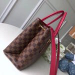 LV RIVERSIDE - Image 4