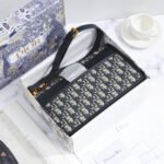 30 MONTAIGNE CHAIN BAG - Image 7