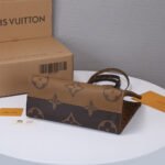 LV ONTHEGO MM - Image 6