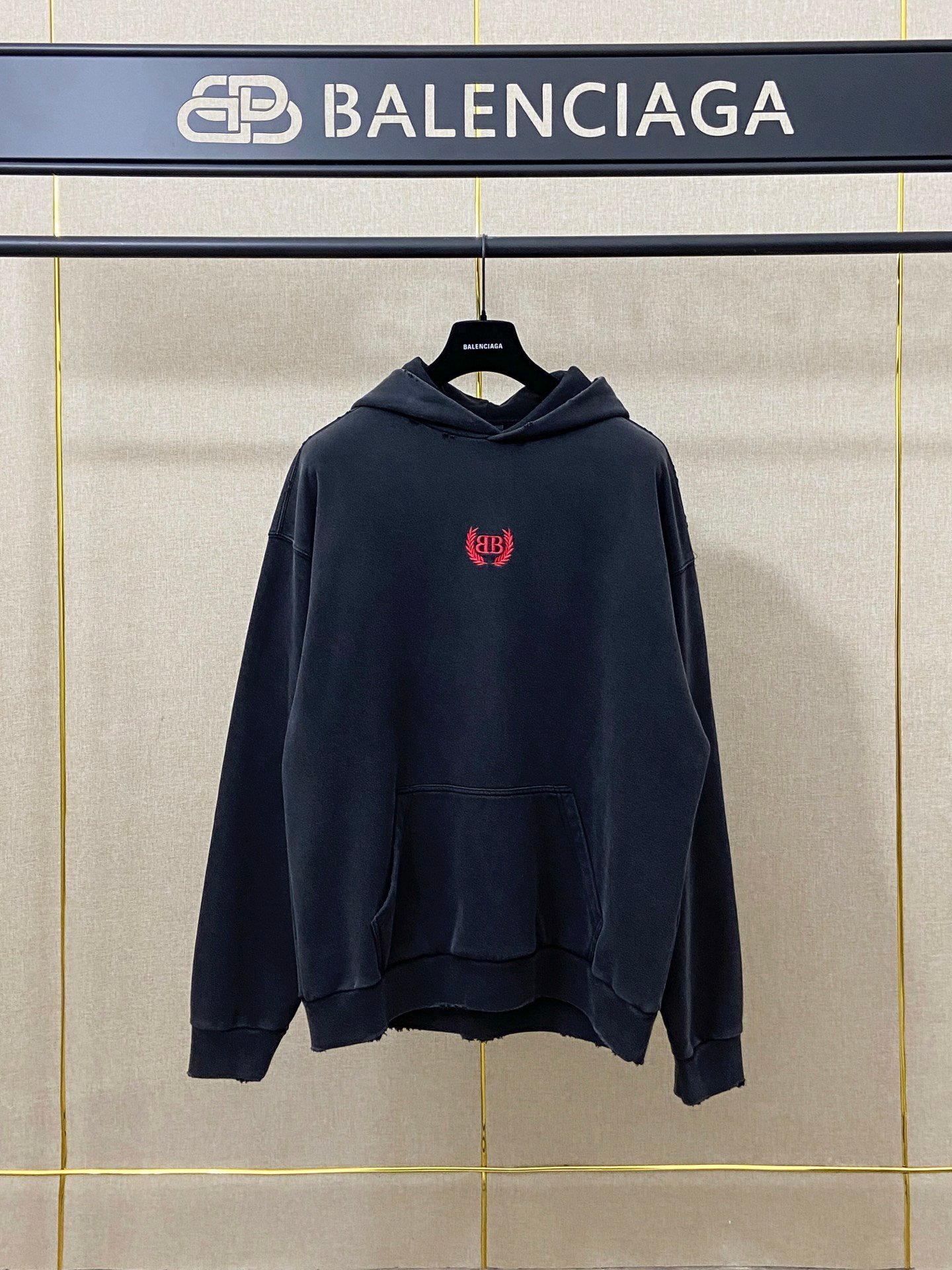 8ddaa7d035a1a0fed42c1c352fa31d97.jpg Premium Balenciaga Hoodie - Image 1