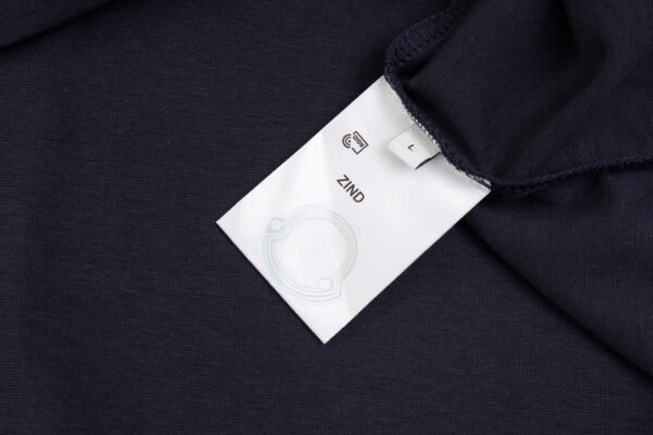 Best Moncler t-shirt - Image 6