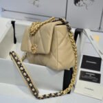 CHANEL 19 HANDBAG - Image 4