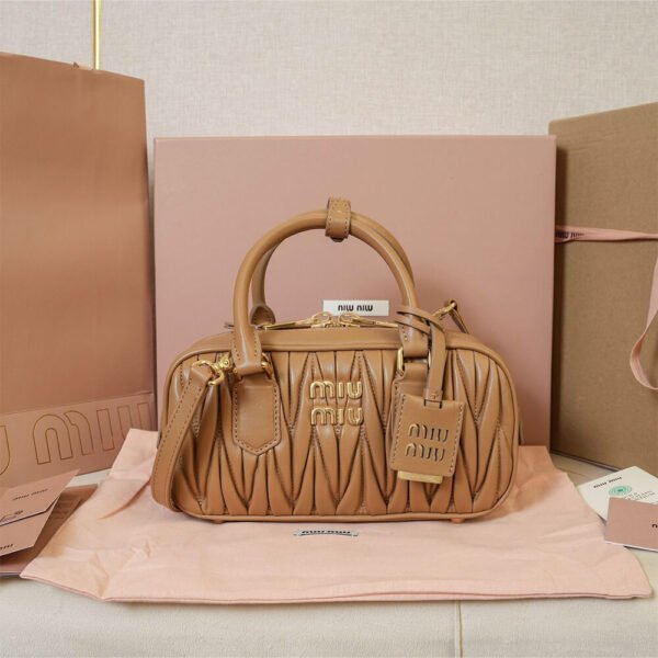 MIUMIU Medium Arcadie matelasse nappa Bag(HIGH-END GRADE) - Image 3