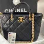 CHANEL SHOPPING BAG - Image 7